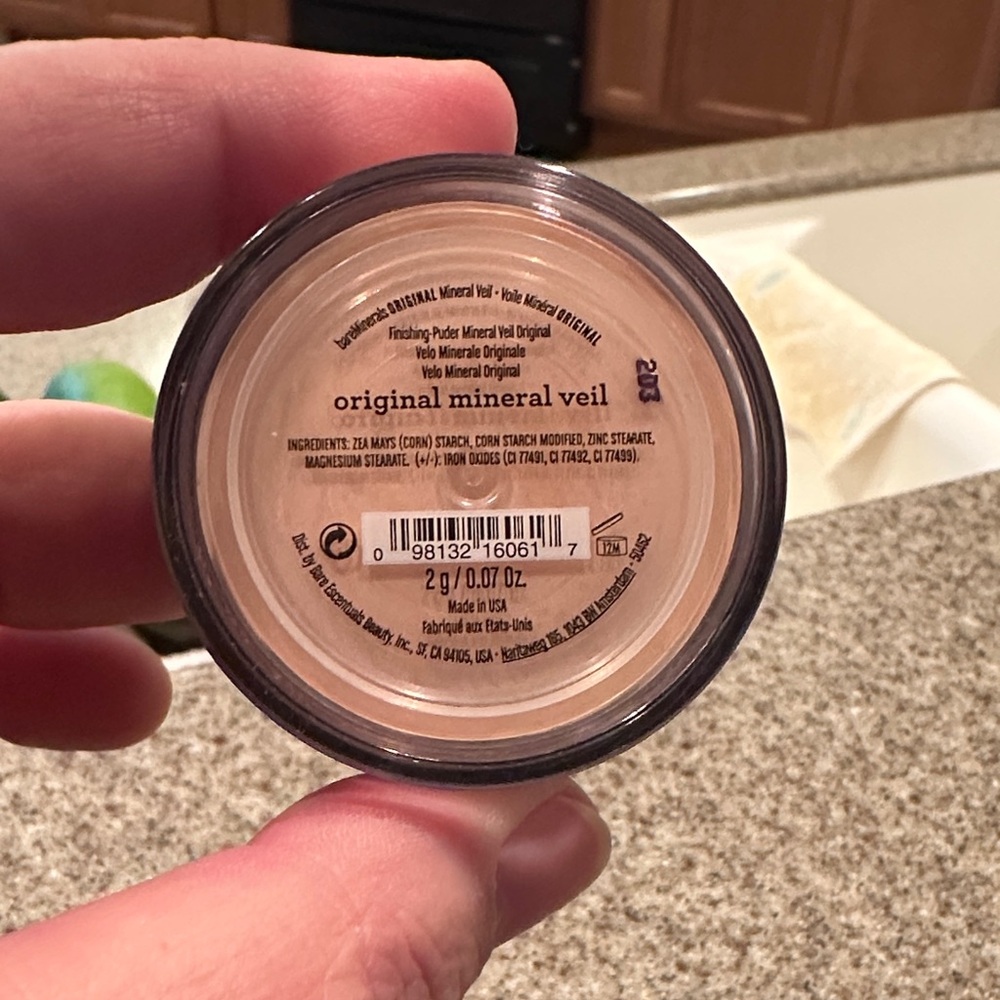 bareMinerals Original Mineral Veil Finishing Powder